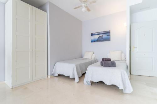 Apartamentos Castillo by Sur Suites