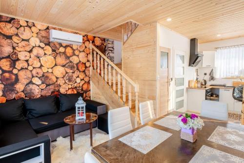 Domek pod chałpom sauna & bania (Domek pod chalpom sauna & bania) in 比亞利杜納耶茨