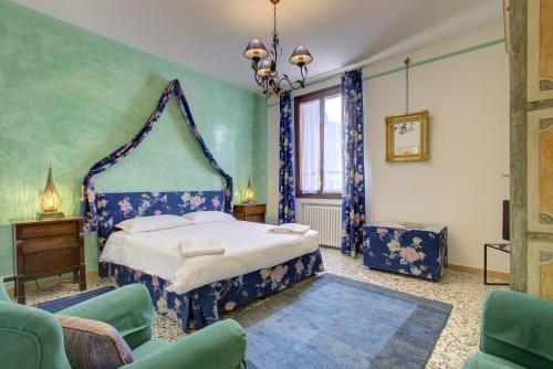 BAROCCO-Veneziano, Benátky (fotografie 7)