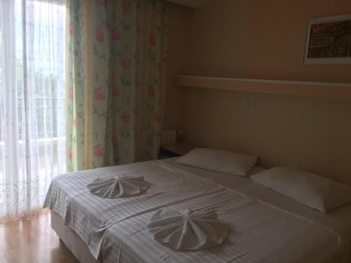 Double Room image 4