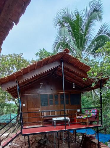 SHIV SAI HUTS