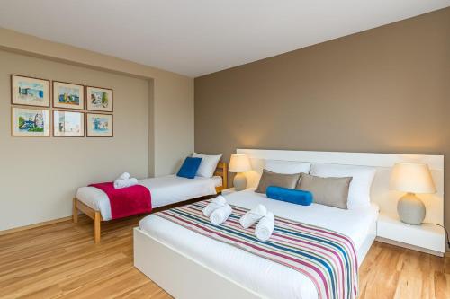 Apartment with Balcony image 10