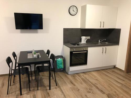 Konyha, Heimatliebe Bruckmaier in Neustadt an der Donau