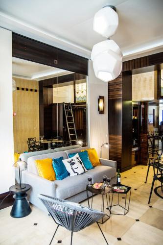 Studio boisé à 2 pas du jardin du Luxembourg, Paris