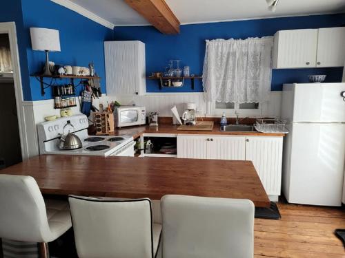 Konyha, Les Chatons Azur - Chalet in Saint-Fabien (QC)