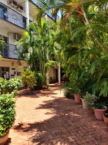 Coconut Grove Holiday Apartments