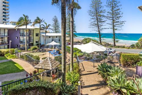 Coolum Beachside Studio