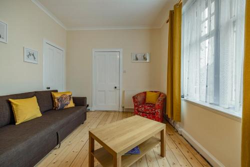 Bright flat in Lauder Centre