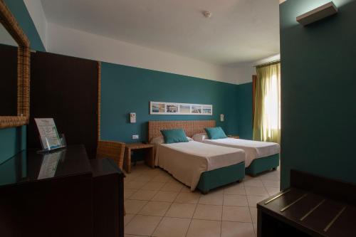 Insula Hotel - image 12