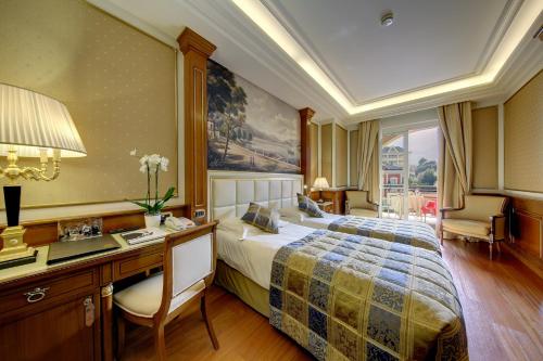 Deluxe Double or Twin Room - Mountain Side