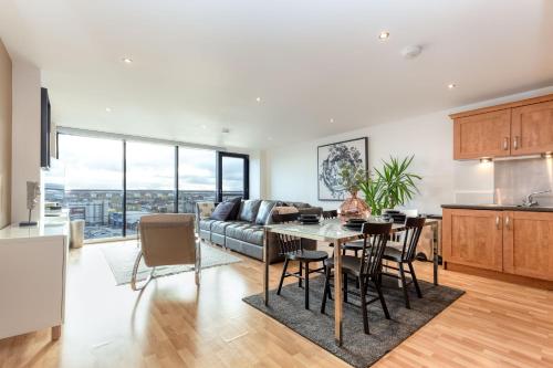 SECC Hydro Clyde View Apartment, Glasgow (photo 4)