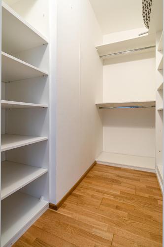 Key-Box Check-in Apartments by Ambiente - image 10