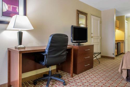 Quality Inn Jacksonville near I-72 in South Jacksonville, USA