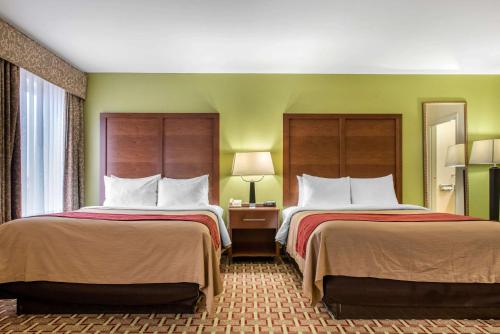 Quality Inn Jacksonville near I-72 - image 11