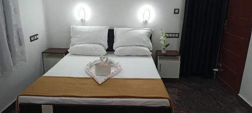 1 queen bed