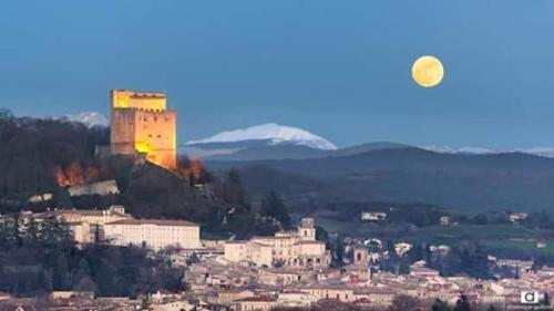 Studio indépendant vue magnifique et au calme