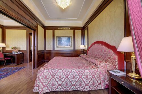 Hotel Simplon - main image