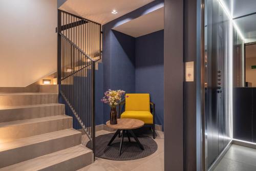 Home Art Apartments Soho