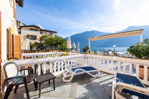 Terraza/balcón, Hotel all'Azzurro in Limone sul Garda