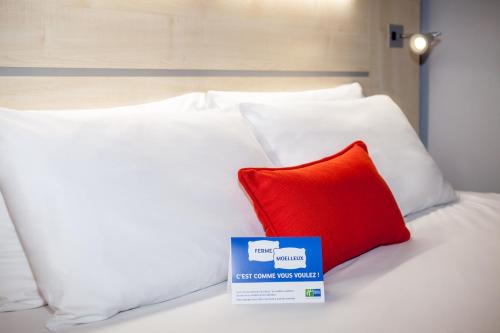 Holiday Inn Express Toulouse Airport, an IHG Hotel