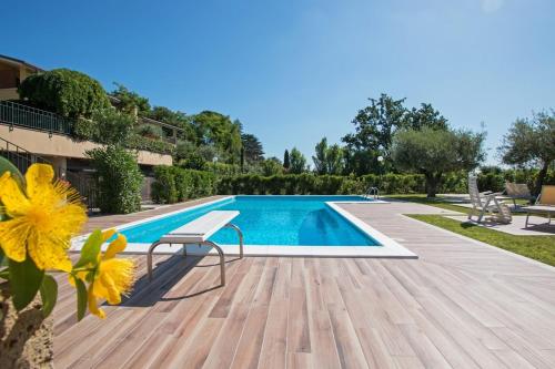 Dulcamara con piscina by Wonderful Italy - Apartment - Soiano del Lago