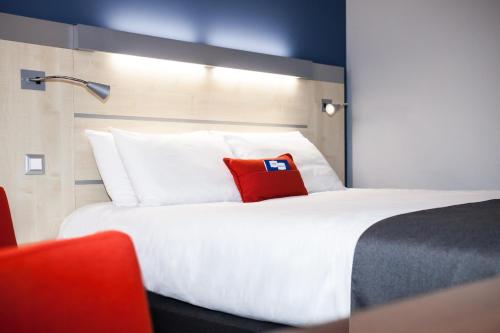 Holiday Inn Express Toulouse Airport, an IHG Hotel - Hôtel - Blagnac