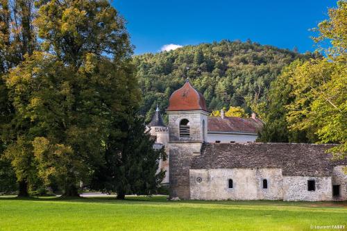 . Château de Maillat