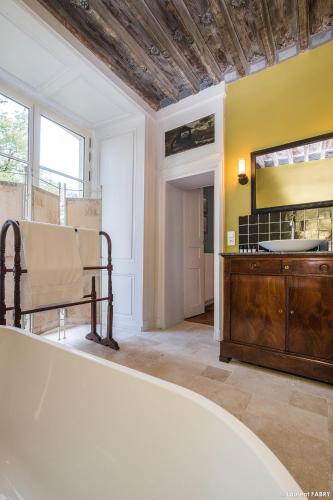 Bathroom, Chateau de Maillat in Nantua