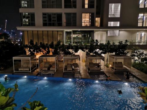 Swimming pool, Infini Suites@ The Robertson Residences Bukit Bintang in Kuala Lumpur