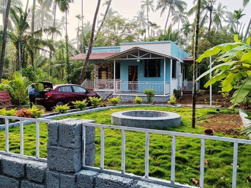 Narkar's Villa with two Bedrooms and Living room