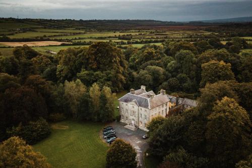 Roundwood House