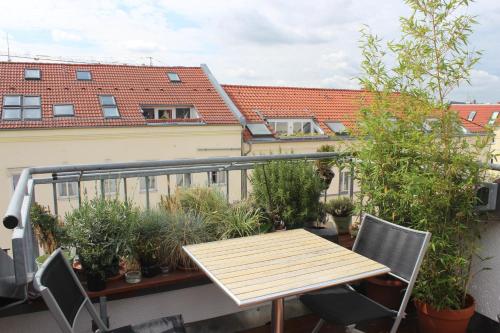 Rooftop Loft Berlin Mitte and Bikes, Берлин (фото 7)
