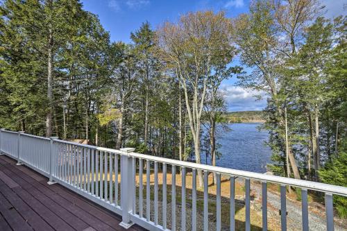 Beautiful Lakefront Retreat with Deck and Views! - Newton