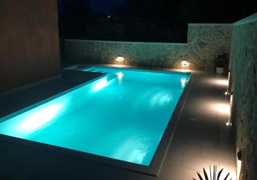 Duplex Apartment with Private Swimming Pool, Preko (fotografie 6)