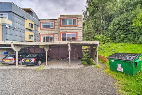 Anchorage Condo - Walk to Downtown and Coast Trail! - image 9