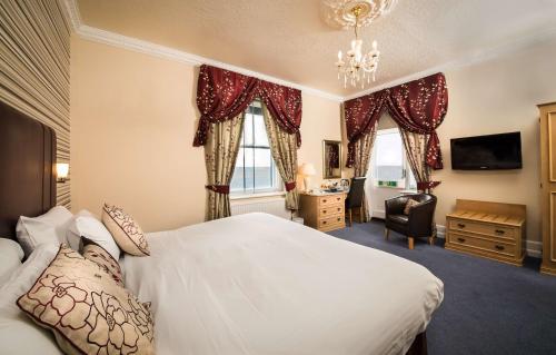 New Holmwood Hotel in Остров Уайт