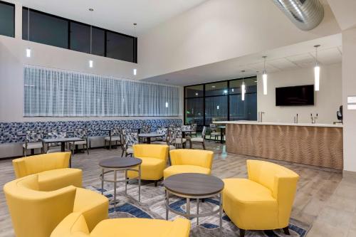 Best Western Plus Executive Residency Phoenix North Happy Valley