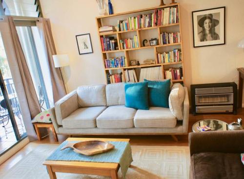 Refurbished 2 bedroom apt with secured parking!