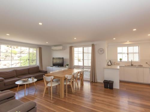 Oberlaken 2 125 Gippsland Street - Crackenback