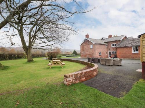 Bodaioch Hall in Trefeglwys