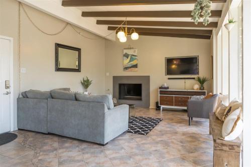 4017 N 45th Place Phoenix - image 12