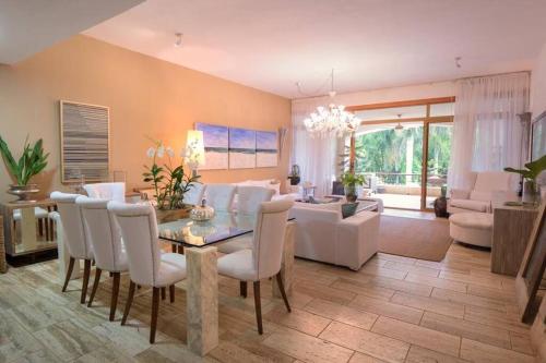 Chic Luxury Condo At Los Altos Casa De Campo