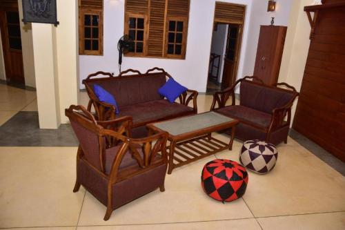 Three-Bedroom Villa image 6