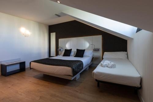 Triple Room image 5
