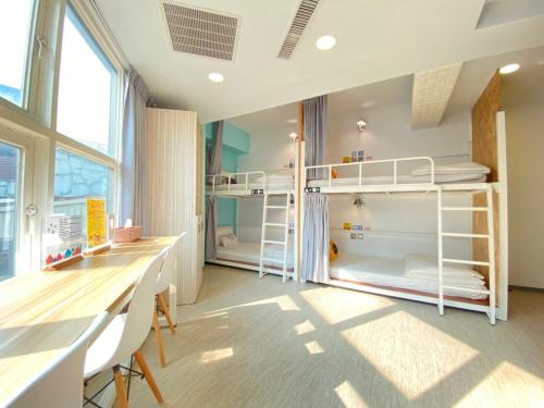 Flyinn Hostel in Kaohsiung