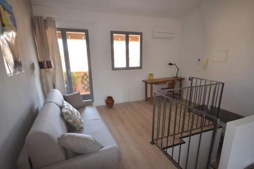 LE DIX Duplex historical center balcony with view and air conditioning LE DIX Duplex historical center balcony with view and air conditioning