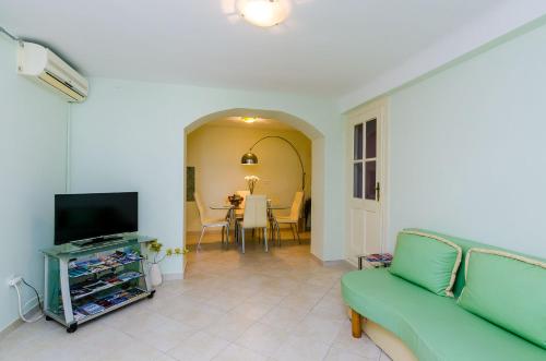 Apartment Kalea - image 13