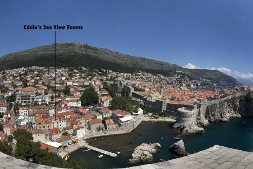 Eddie's Sea View Rooms Old Town - image 3