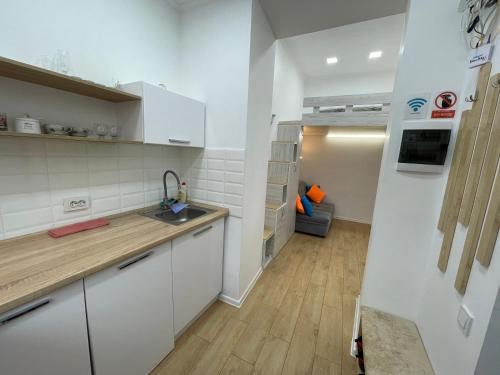 Studio apartment at the center