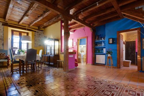Iekārtas, Casa Rural La Moderna in La Parrilla